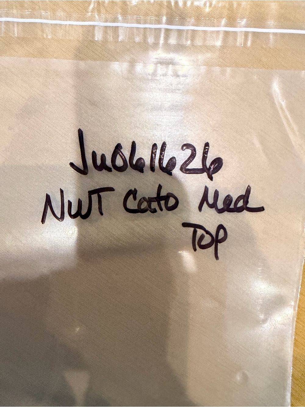 NWT Cato Medium Mustard Crisscross Neck Top High Low Hem Short Sleeve - Picture 9 of 9